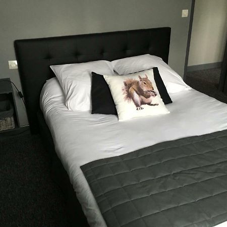 La Grange Hotell Chassignolles Eksteriør bilde